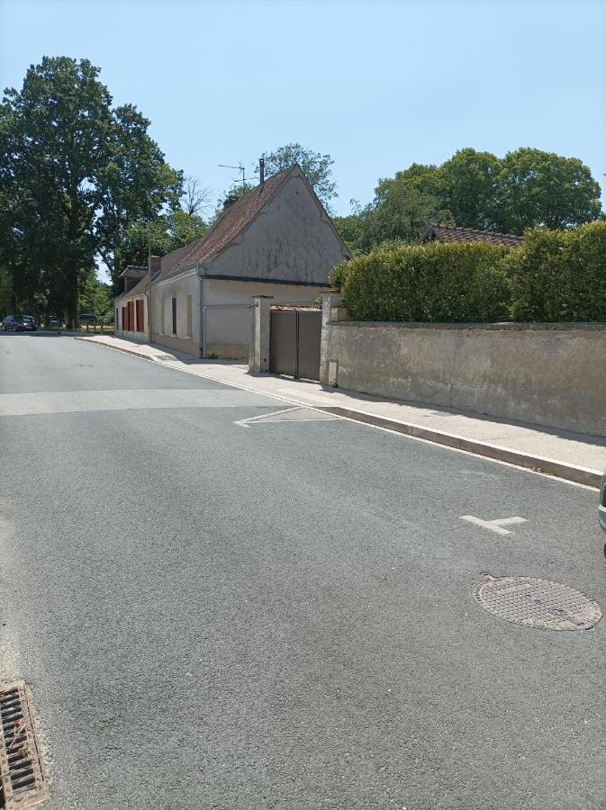 Le Clos Du 51 - Chambres D'Hotes Abondant Luaran gambar